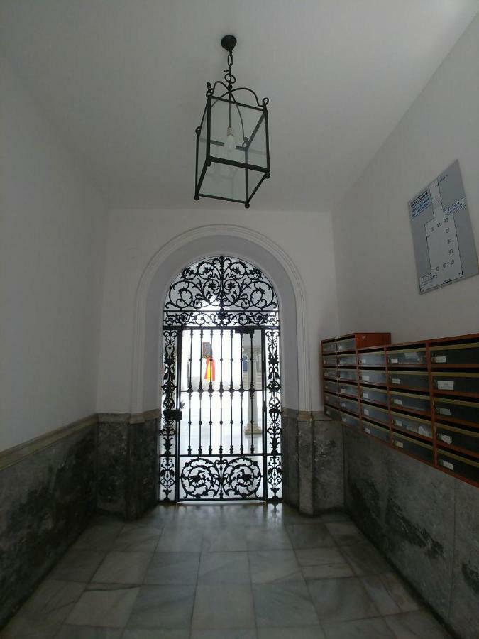 Duplex Centro, Climatizado, Garaje, Piscina, Wifi